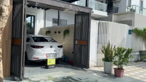 Cửa cổng tự động 4 cánh Motor Âm sàn AMAVI 24V