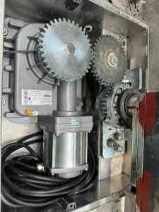 Thi công Motor âm sàn AMAVI